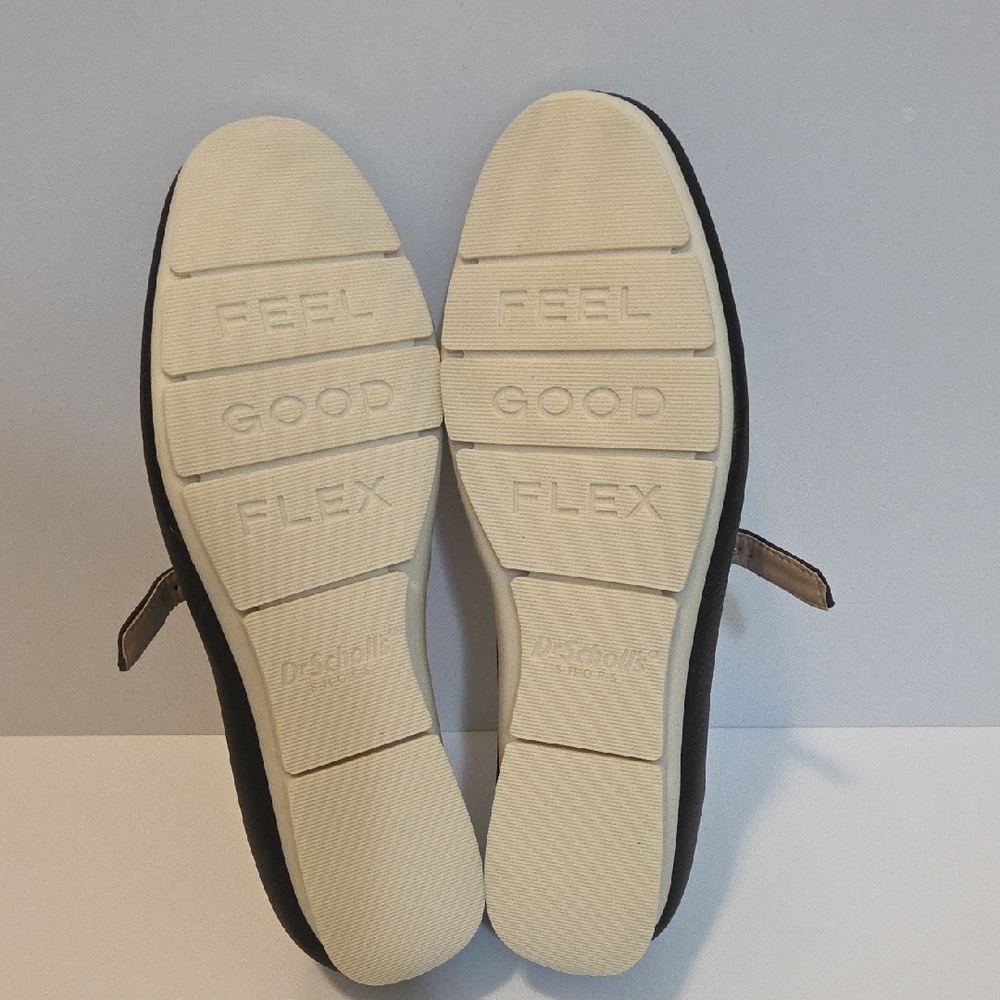 Dr. Scholl's Black Mary Jane Ballet Flats with Strap - Picture 2 of 8